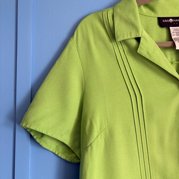 Sag Harbor Bright Green Button-Up Women's Cropped Top - Small Petite - Picture 5 of 5
